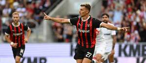 Michal Tomič (Trnava) oslavuje gól do siete FC Hibernians.