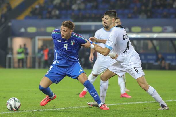 Mateo Retegui (ITA) v zápase Ligy národov proti Izraelu.