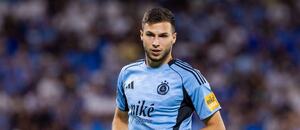Na hrote by za Slovan mohol nastúpiť Mykola Kukharevyč. Na hrote by za Slovan mohol nastúpiť Mykola Kukharevyč.