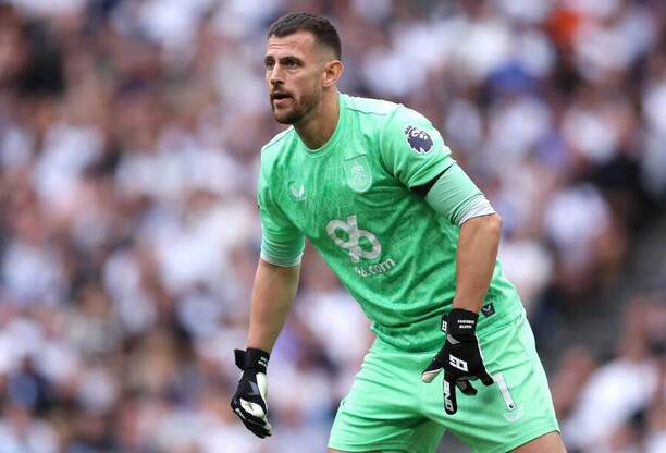 Martin Dúbravka v Burnley