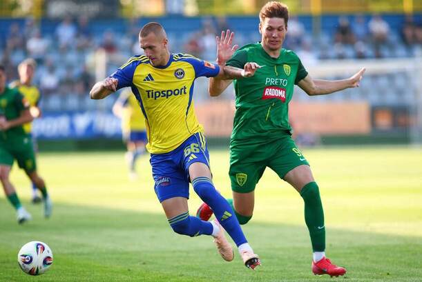 Martin Bednár (Michalovce) v zápase 3. kola proti Žiline.