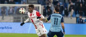 Adam Yakubu (Trenčín) a Tigran Barseghyan (Slovan)