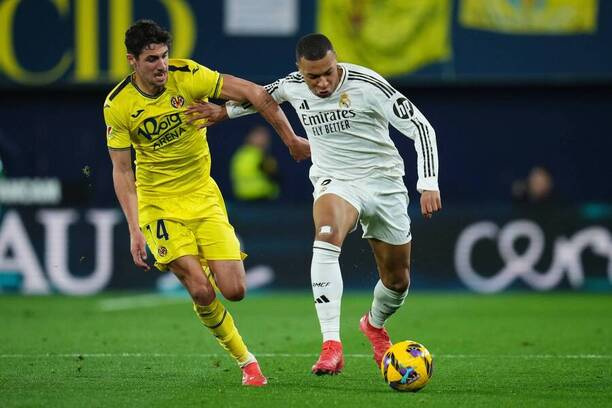 Santi Comesana (Villarreal) a Kylian Mbappé (Real Madrid)