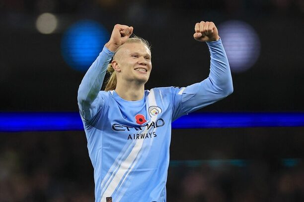 Erling Haaland nastúpi proti svojmu bývalému klubu.