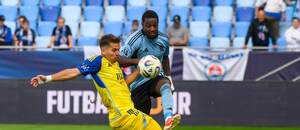 Michal Domik (Košice) a Sandro Cruz (Slovan)