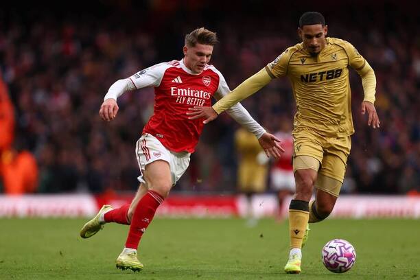 Viktor Gyokeres (Arsenal) a&nbsp;Maxence Lacroix (Crystal Palace)