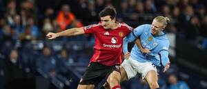Harry Maguire (Man United) a Erling Haaland (Man City)