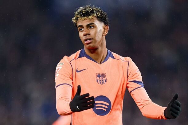 Lamine Yamal v Prahe nenastúpi kvôli trestu za žlté karty.