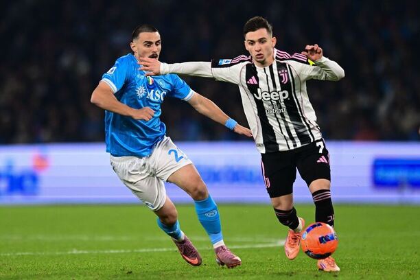 Juventus vs. Neapol v&nbsp;22. kole Serie A