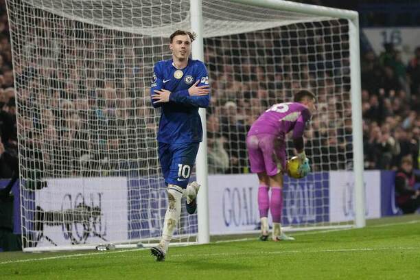 Cole Palmer a jeho typická gólová oslava.