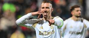 Slovenský kapitán Sparty Praha oslavuje gól v 20. kole Chance Ligy 2025/26