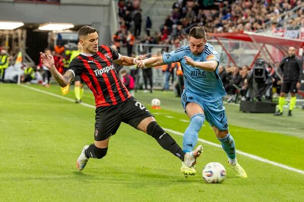 Kristián Koštrna (Trnava) a Róbert Mak (Slovan)