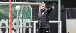 Marie-Louise Eta počas tréningu Unionu Berlín.