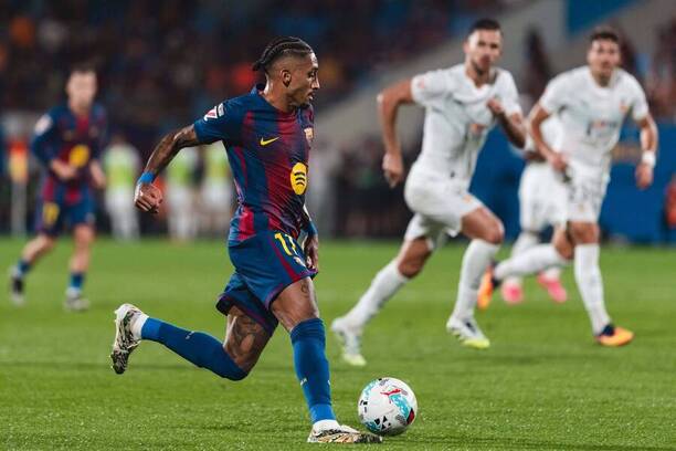 Barcelona vs. Valencia. Na fotke Raphinha.