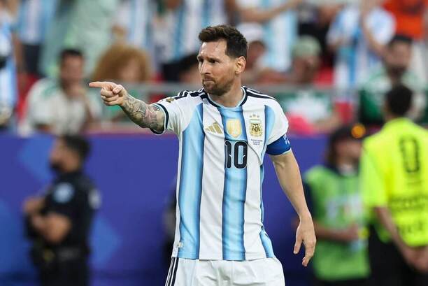 Lionel Messi (Argentína)