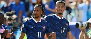 Michael Olise a William Saliba (Francúzsko)