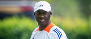 Tréner Slovana Yaya Touré počas letnej prípravy