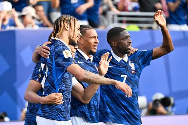 Francúzi oslavujú gól na&nbsp;MS vo&nbsp;futbale 2026