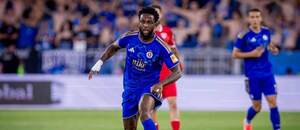 Sandro Cruz v drese Slovana Bratislava