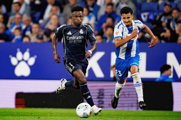 Espanyol vs. Real Madrid. Na&nbsp;fotke Vinicius Júnior a&nbsp;Omar El Hilali.