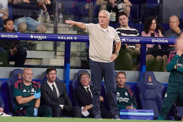 José Mourinho na&nbsp;lavičke Realu Madrid