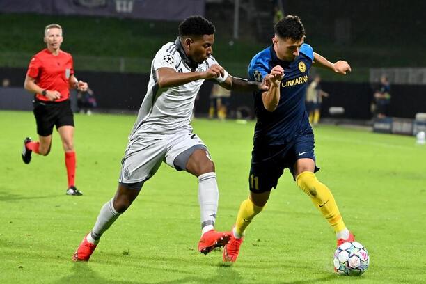 Celje vs. Slovan, na&nbsp;fotke Cesar Blackman a&nbsp;Milot Avdyli