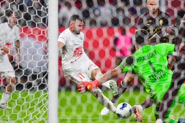 Erik Prekop proti AS Monaco