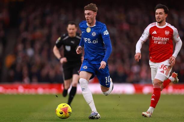 Cole Palmer (Chelsea) a&nbsp;Martin Zubimendi (Arsenal)