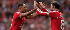 Youri Tielemans a Bruno Fernandes