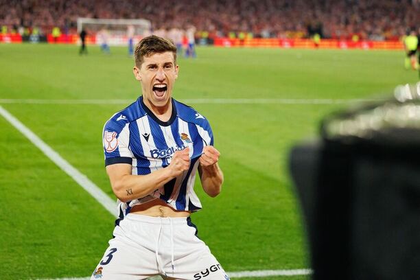 Aihen Muñoz (Real Sociedad) sa raduje pred&nbsp;televíznou kamerou