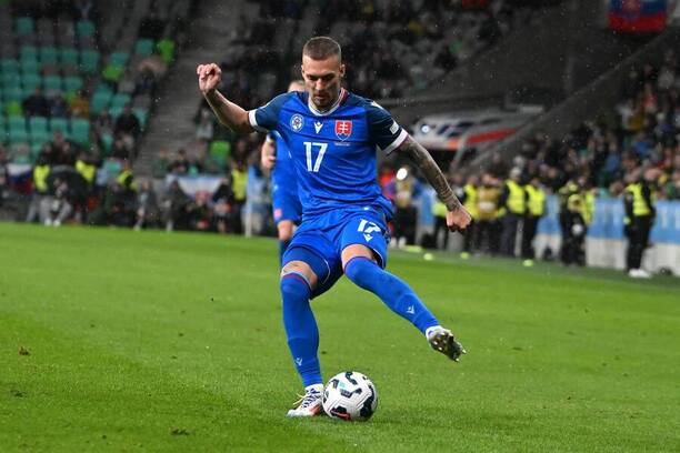 Ľavý krídelník Slovenska Lukáš Haraslín počas odvetného zápasu Slovinsko vs. Slovensko v&nbsp;baráži o&nbsp;postup do&nbsp;Ligy B v&nbsp;UEFA Nations League 2024/2025